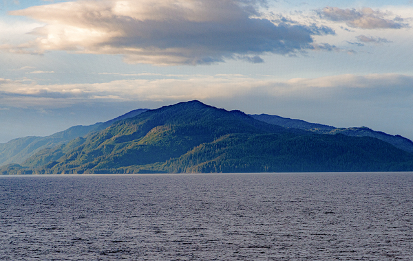 Alaska Mountain view Print